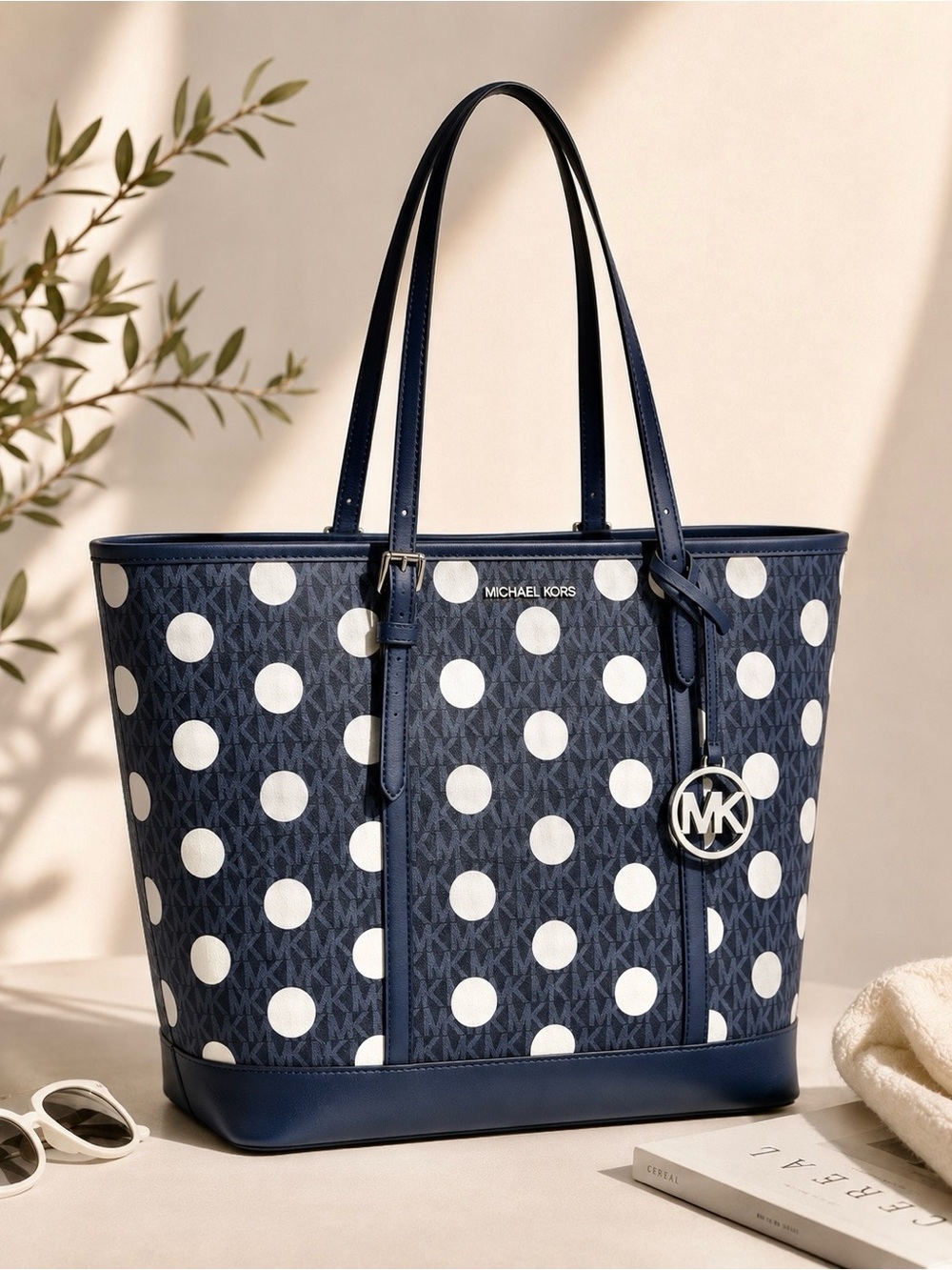 Michael Kors Jet Set Large Polka Dot Signature Logo Tote Bag - Picture 1 of 9